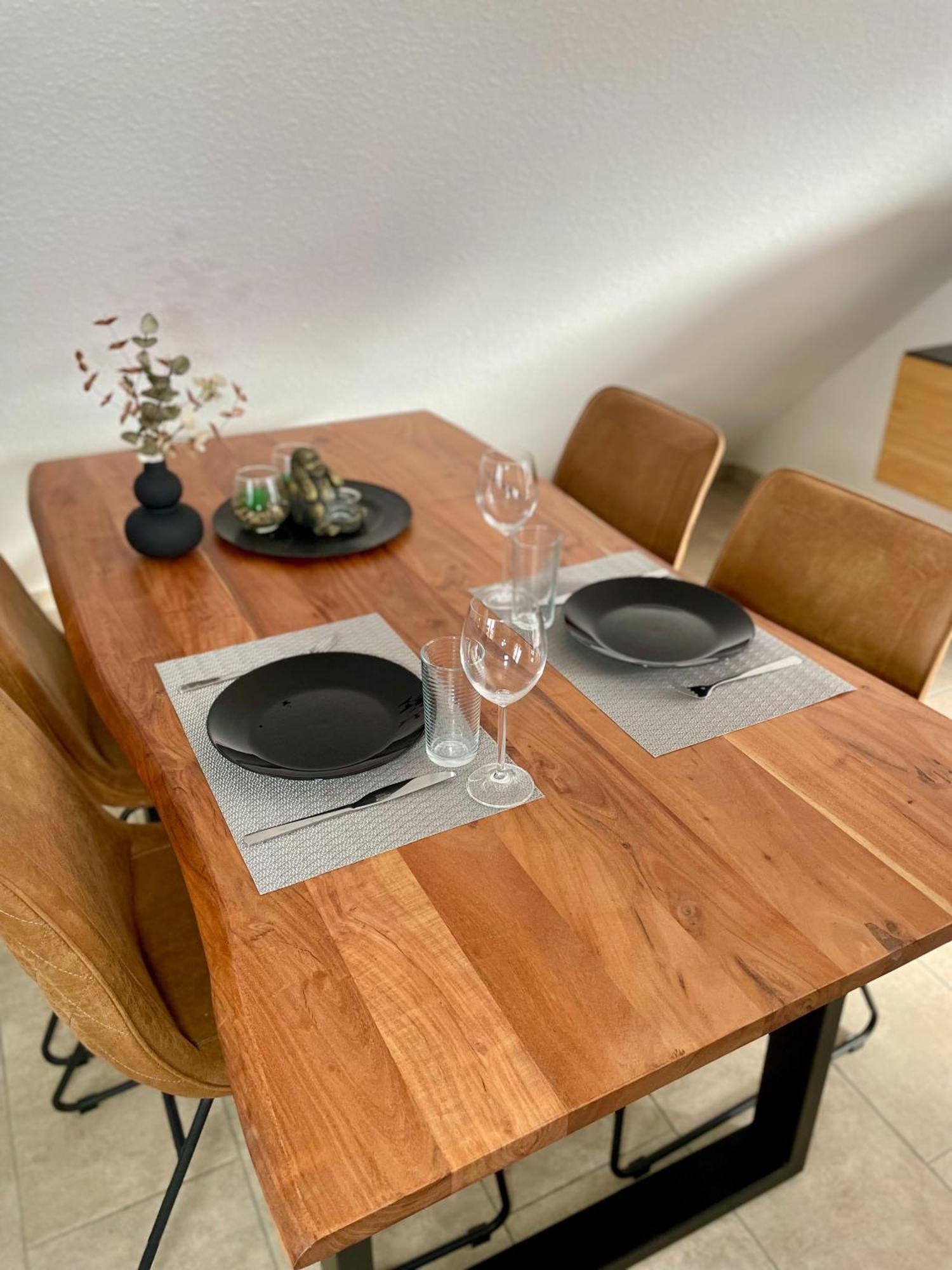 Ahaus: Stadtoase Mit Terrasse & Privater Garage Εξωτερικό φωτογραφία
